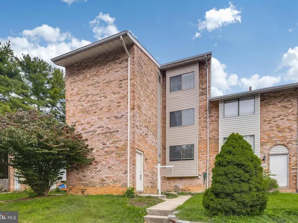 9371 Reader Ln, Columbia, MD 21045