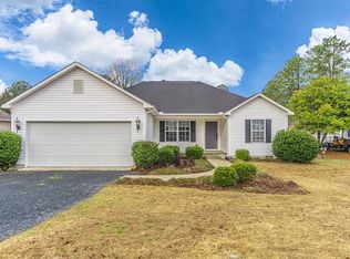 170 Woodgreen Ln, Aberdeen, NC 28315