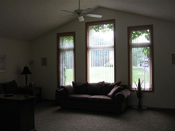 2nd image of 7902 N Robert Dr