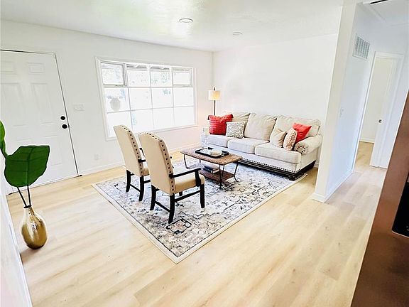 5th image of 1823 Keelen Dr