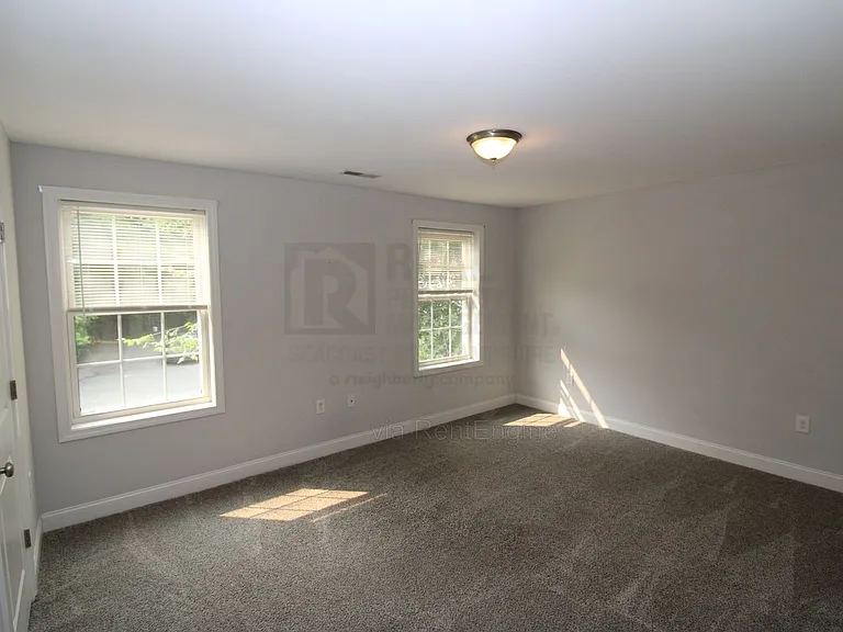 20 Hanson St #5 — Photo 17