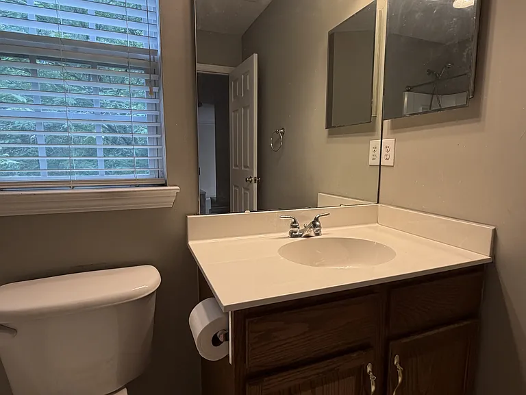 4006 Raven Rock Ct — Photo 28