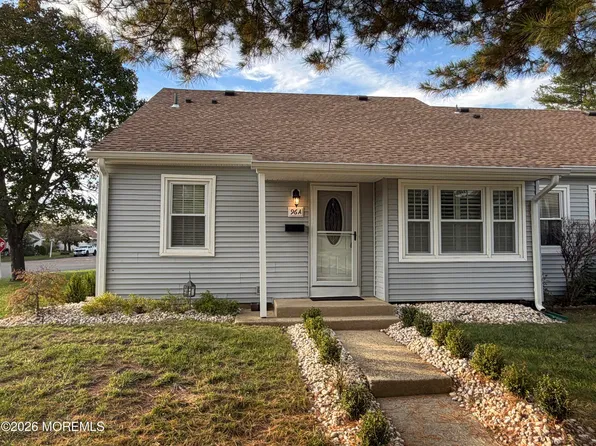 96 Halls Croft Road #A, Freehold, NJ 07728