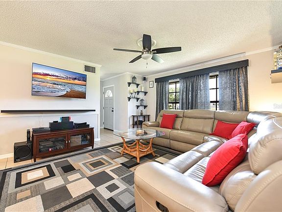 4th image of 506 Paradise Island Pl