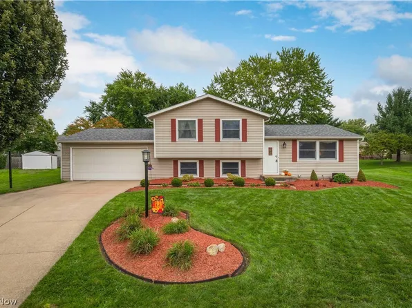 15646 Bittersweet Ct, Strongsville, OH 44136
