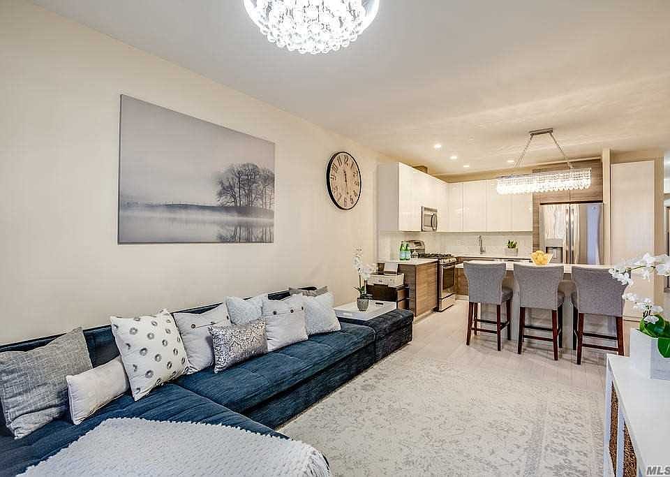 1st image of 2758 Ocean Ave