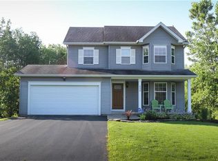 426 Benita Dr, Brockport, NY 14420