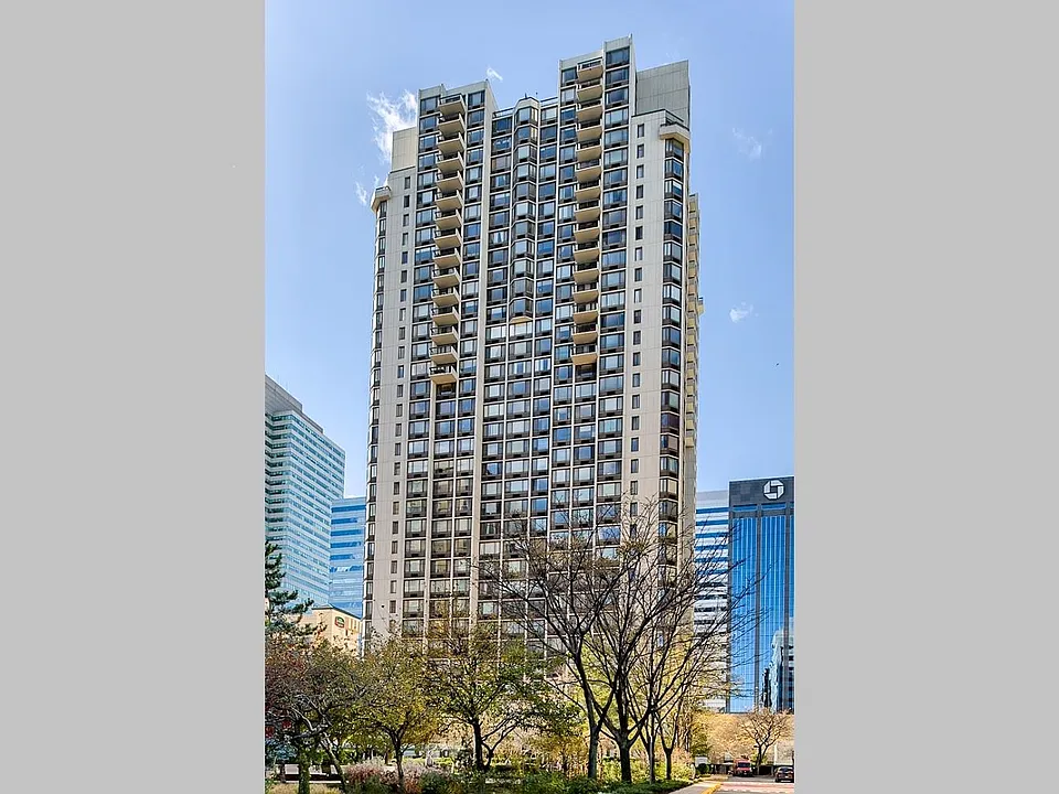 45 River Dr S #3002