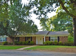 25 Lambeth Rd, Texarkana, TX 75503