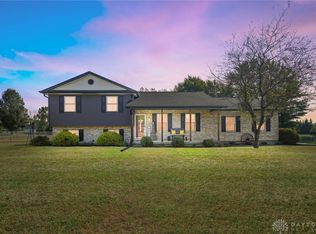 2558 Stoney Creek St, Springfield, OH 45504