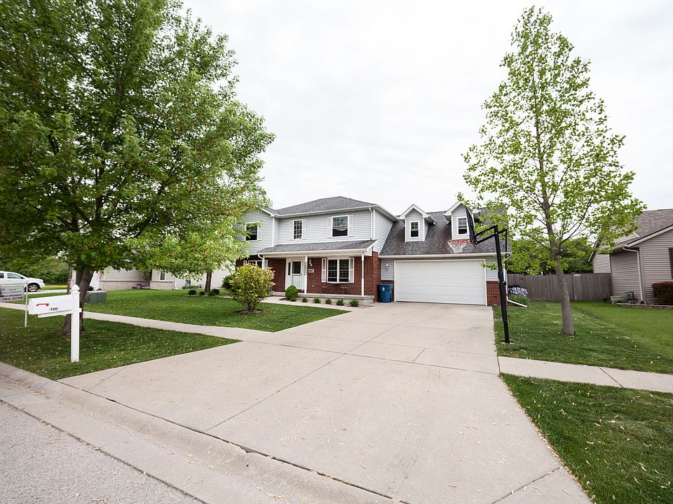 1st image of 667 Cottage Ct