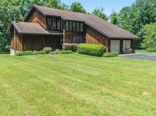 4 Deer Run Rd, Newburgh, NY 12550