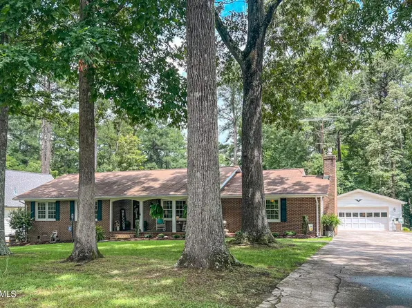 1804 Grady Dr, Durham, NC 27712