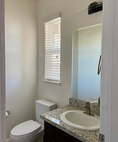 2021 Chestnut St — Photo 13