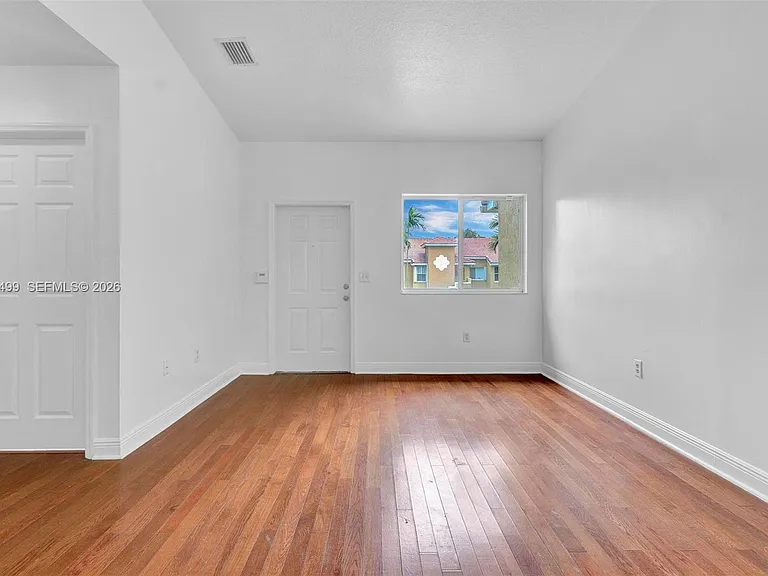 7851 NW 6th St #205-B — Photo 4