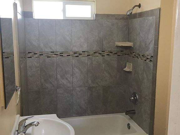 5th image of 221 N Florence St #221