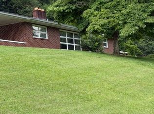 1347 Manville Rd, Gate City, VA 24251