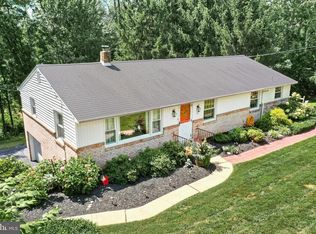 100 Ivyside Dr, York, PA 17402