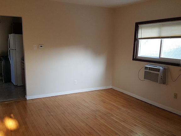 2nd image of 122 S 73rd St #A