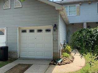30 Slayton Ave, Staten Island, NY