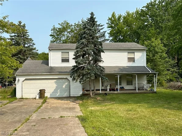9477 Hoose Rd, Mentor, OH 44060