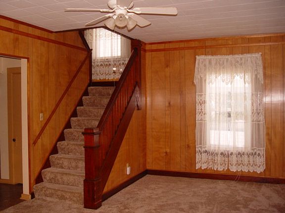 4th image of 1116 Reid St