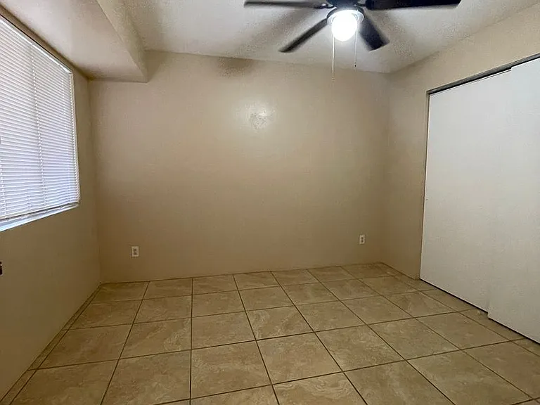 941 Gail Gardner Way — Photo 9