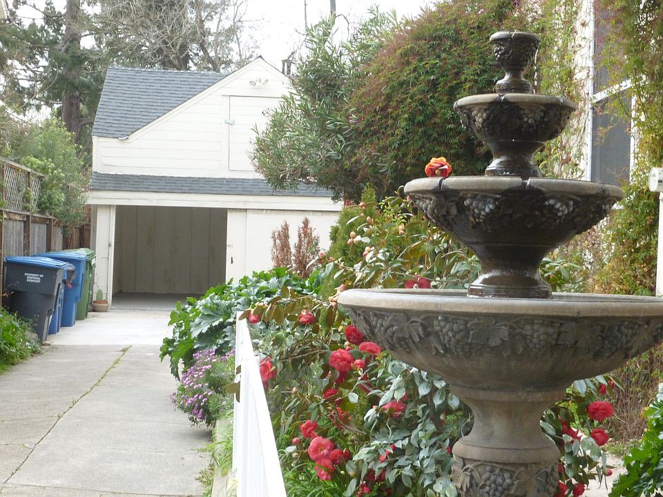 Front yard fountain
