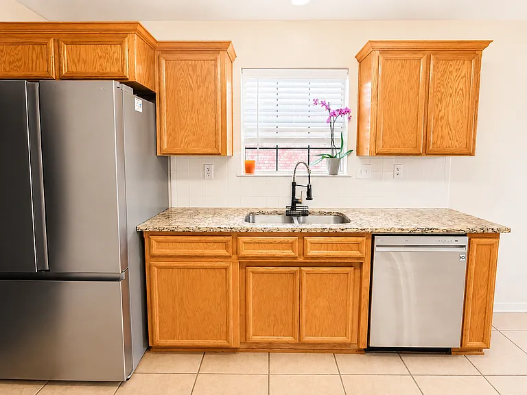 4205 Adolph Ave — Photo 2