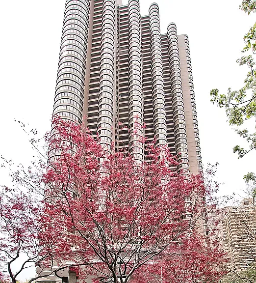 330 E 38th St #38L — Photo 18