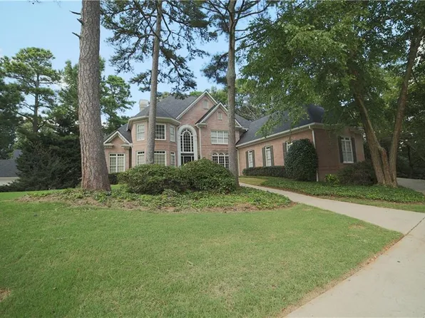 130 E Meadows Ct, Johns Creek, GA 30005
