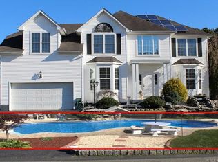 300 Hillside Dr, Manchester, NJ 08759