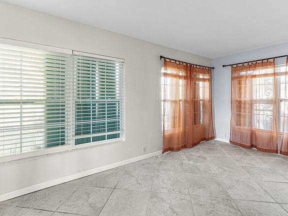 3rd image of 708 Parkland Ave