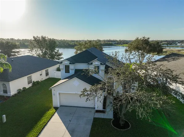8111 Tar Hollow Dr, Gibsonton, FL 33534