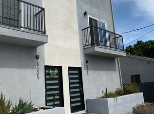 6924 Radford Ave, North Hollywood, CA 91605