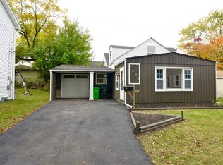 5608 Saxon Dr, Garfield Heights, OH
