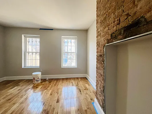 Rented by Pear NYC LLC | media 3