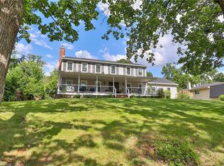 3460 Fox Dr, Bethlehem, PA 18017