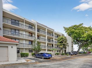 117 Lake Emerald Dr APT 409, Oakland Park, FL 33309