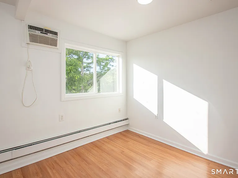 2879 Fairfield Ave #3 — Photo 13
