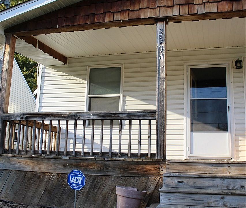 1st image of 2534 Cumings Ave
