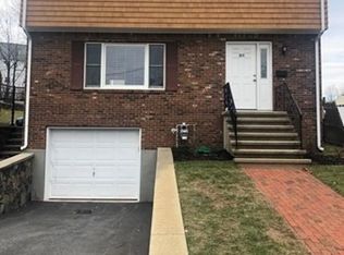 89 Marguerite Ave, Waltham, MA 02452