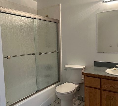 3rd image of 877 Conifer Ln #2