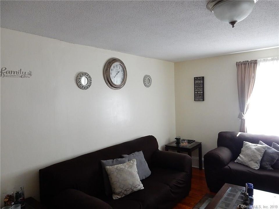37 Hanmer St, East Hartford, CT 06108 Zillow