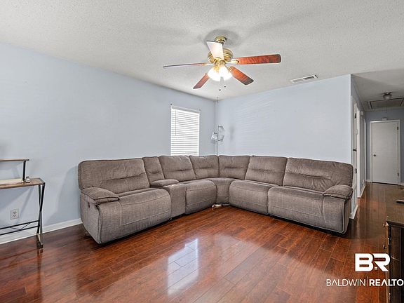 5th image of 1206 McNeil Ave