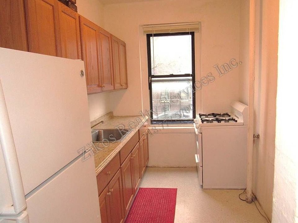1st image of 2168 35th St APT 2E