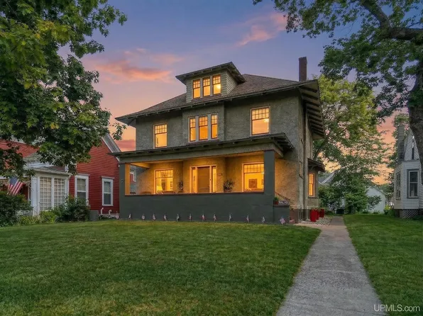 605 Ogden Ave, Escanaba, MI 49829