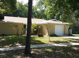 607 Wood Rd, Seffner, FL 33584