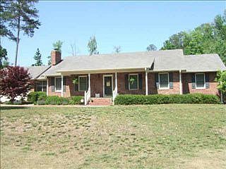 1st image of 115 Tifton Dr E