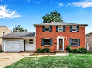 759 Edgewater Dr, Amherst, NY 14228
